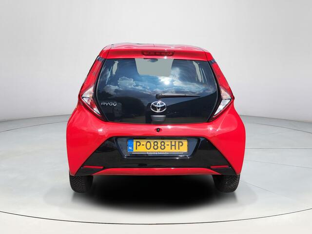 Toyota AYGO 1.0 VVT-i x-play Automaat