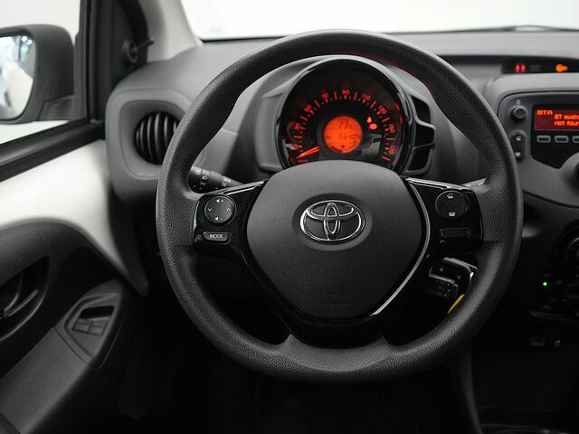 Toyota AYGO 1.0 VVT-i x-fun | NL Auto | Airco | Dealer Onderhouden |