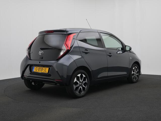 Toyota AYGO 1.0 VVT-i x-cite | Climate Control | Dealer Onderhouden | Achteruitrijcamera | Onderweg-naar-dealer