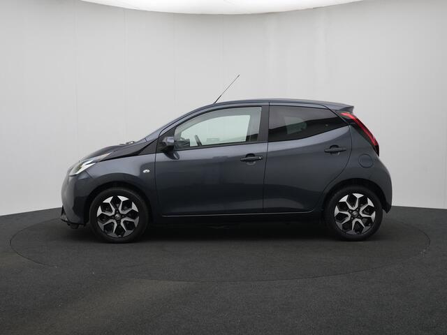 Toyota AYGO 1.0 VVT-i x-cite | Climate Control | Dealer Onderhouden | Achteruitrijcamera | Onderweg-naar-dealer