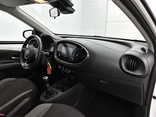 Toyota AYGO X 1.0 VVT-i MT first