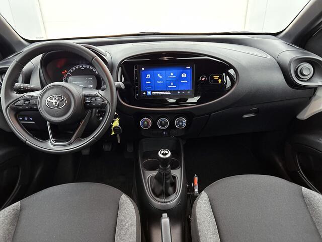 Toyota AYGO X 1.0 VVT-i MT Play | NL Auto | Cruise Control Adaptief | Achteruitrijcamera | Onderweg-naar-dealer