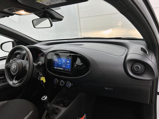 Toyota AYGO X 1.0 VVT-i MT Play | NL Auto | Cruise Control Adaptief | Achteruitrijcamera | Onderweg-naar-dealer