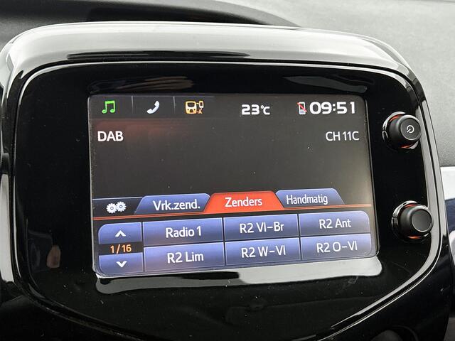 Toyota AYGO 1.0 VVT-i x-joy automaat | Dealer onderhouden | Climate control | DAB | Navigatie | Achteruitrijcamera | velgen | Elektrisch verstelbare spiegels | Elektrische ramen voor |