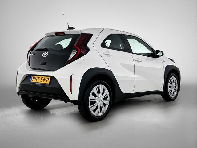 Toyota AYGO X 1.0 VVT-i MT Play | BTW voertuig | Dealer onderhouden | Apple CarPlay/Android Auto | Cruise Control Adaptive | Airco | Achteruitrijcamera |