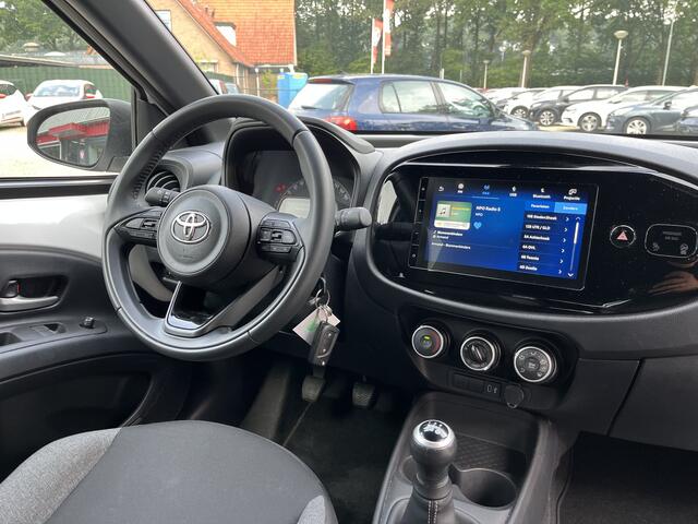 Toyota AYGO X 1.0 VVT-i MT Play All-Season/Apple/Android/Camera