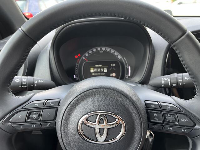 Toyota AYGO X 1.0 VVT-i MT Play All-Season/Apple/Android/Camera