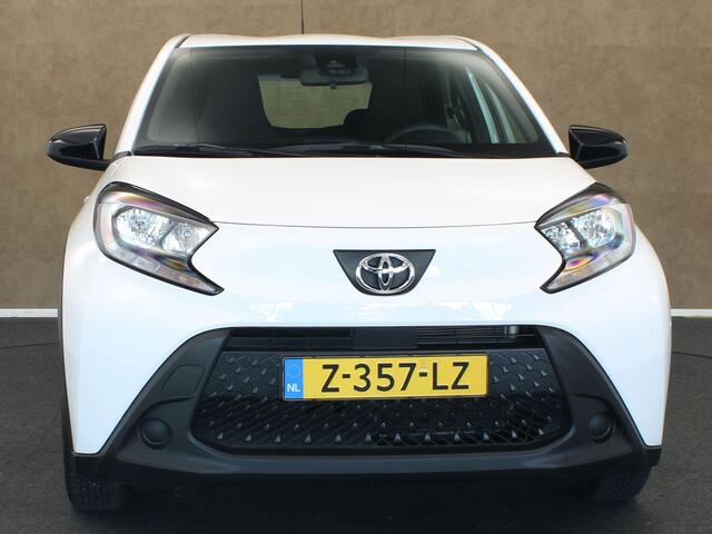 Toyota AYGO X 1.0 VVT-i MT Play - ORIGINEEL NEDERLANDSE AUTO - ACHTERUITRIJCAMERA - CRUISE CONTROL - APPLE CARPLAY/ANDROID AUTO - AIRCO - BLUETOOTH TELEFOONVOORBEREIDING - MULTIMEDIA SCHERM