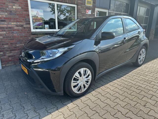 Toyota AYGO 1.0 VVT-I MT PLAY CAMERA.