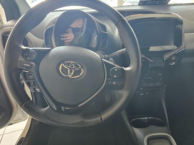 Toyota AYGO 1.0 VVT-I X-PLAY