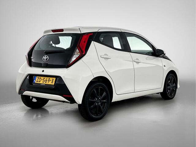 Toyota AYGO 1.0 VVT-i x-play