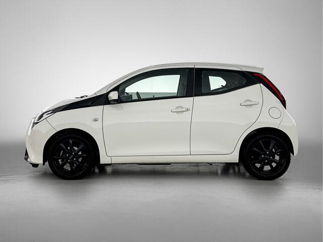 Toyota AYGO 1.0 VVT-i x-play