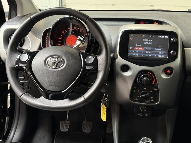 Toyota AYGO 1.0 VVT-i x-nav