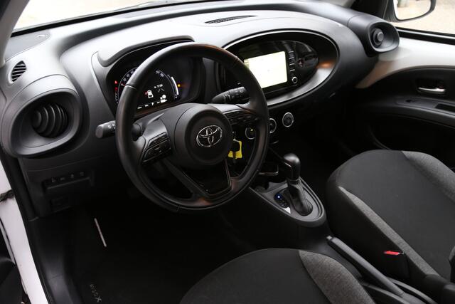 Toyota AYGO X 1.0 VVT-i MT Play Navi CarPlay Camera ACC