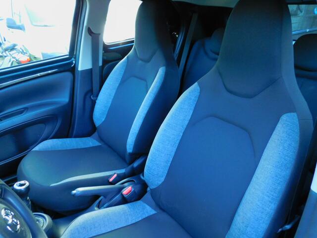 Toyota AYGO X 1.0 VVT-i MT Play 1e EIGENAAR! CARPLAY/ANDROID! CAMERA! AIRCO! CRUISE! BLUETOOTH!