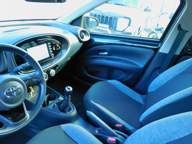 Toyota AYGO X 1.0 VVT-i MT Play 1e EIGENAAR! CARPLAY/ANDROID! CAMERA! AIRCO! CRUISE! BLUETOOTH!