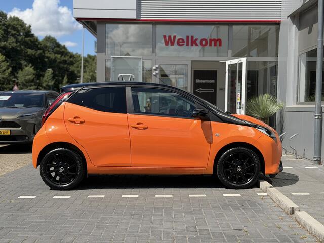 Toyota AYGO 1.0 VVT-i x-cite | GEEN AFLEVERKOSTEN | All season banden, Apple/Android, Camera