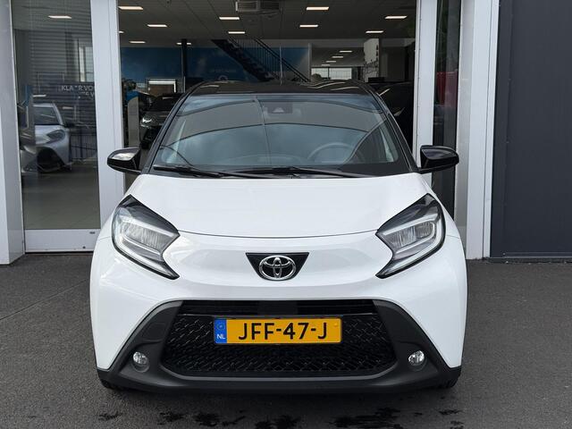 Toyota AYGO X 1.0 VVT-i S-CVT Pulse Automaat, NL-auto, Lichtmetalen velgen, LED, Achteruitrijcamera, Navigatie, Privacy glass