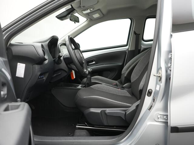 Toyota AYGO X 1.0 VVT-i MT Play | NL Auto | Cruise Control Adaptief | Achteruitrijcamera |