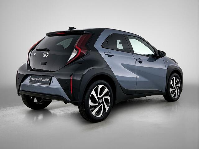 Toyota AYGO X 1.0 VVT-i S-CVT Pulse + | BTW Voertuig | Parkeersensoren voor+achter | Keyless Entry/Start | Climate Control | Cruise Control Adaptive | achteruitrijcamera | Apple CarPlay/Android Auto |