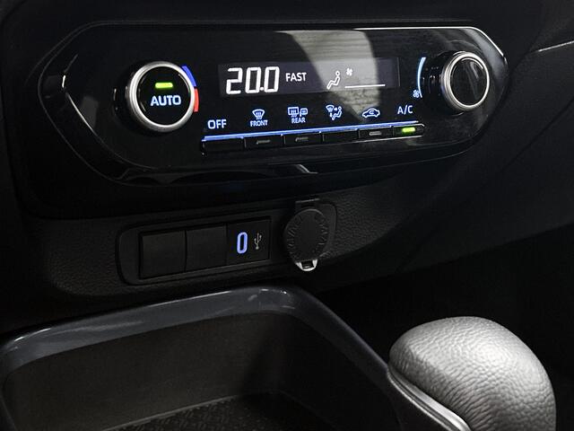 Toyota AYGO X 1.0 VVT-i S-CVT Pulse + | BTW Voertuig | Parkeersensoren voor+achter | Keyless Entry/Start | Climate Control | Cruise Control Adaptive | achteruitrijcamera | Apple CarPlay/Android Auto |