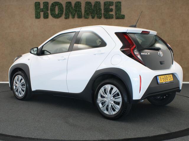 Toyota AYGO X 1.0 VVT-i S-CVT Play - ORIGINEEL NEDERLANDSE AUTO - APPLE CARPLAY/ANDROID AUTO - ACHTERUITRIJCAMERA - AIRCO (AUTOMATISCH) - CRUISE CONTROL ADAPTIEF - MULTIMEDIA SCHERM - BLUETOOTH TELEFOONVOORBEREIDING