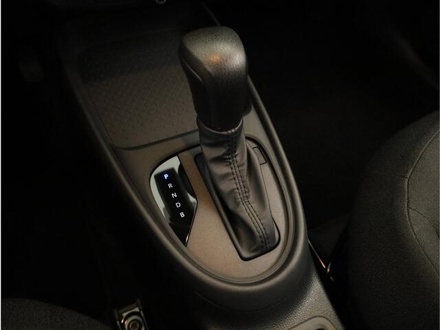 Toyota AYGO X Hybrid 115 play *NIEUW* | Go Pack | Metaallak | Camera | Inruilpremie | *