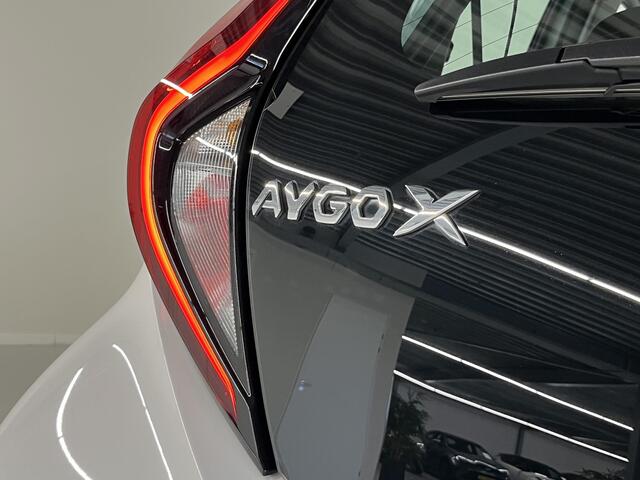 Toyota AYGO X 1.0 VVT-i MT Play