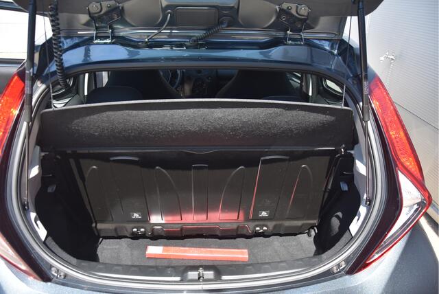 Toyota AYGO 1.0 VVT-i x-fun
