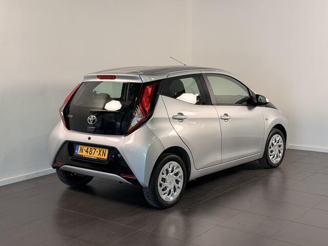 Toyota AYGO 1.0 VVT-i x-play