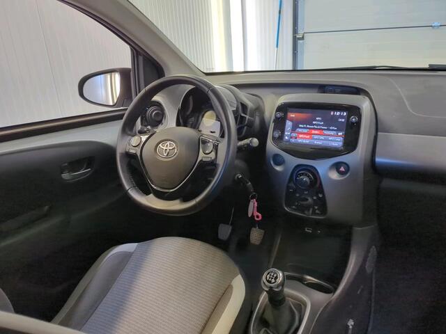 Toyota AYGO 1.0 VVT-i x-Play, Camera! Carplay! VERWACHT!!
