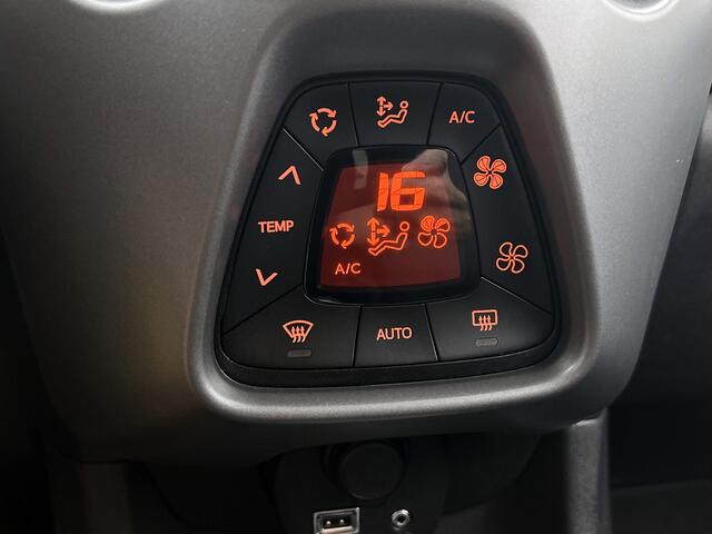 Toyota AYGO 1.0 VVT-i x-joy Automaat | NIEUW GELEVERD & ONDERHOUDEN | Climate Control | Apple Carplay / Android Auto |