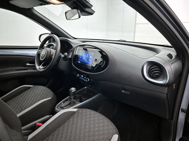 Toyota AYGO X 1.0 VVT-i S-CVT Pulse + | BTW Voertuig | Parkeersensoren voor+achter | Keyless Entry/Start | Climate control | Cruise Control Adaptive | Apple CarPlay/Android auto | Achteruitrijcamera |