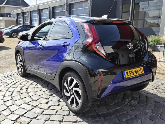 Toyota AYGO X 1.0 VVT-i S-CVT TeamD