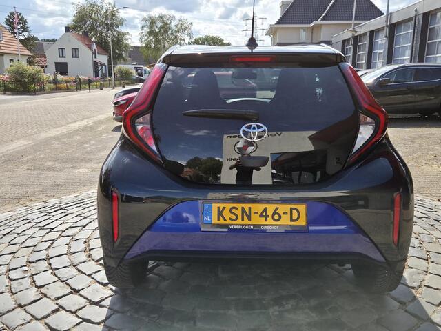 Toyota AYGO X 1.0 VVT-i S-CVT TeamD