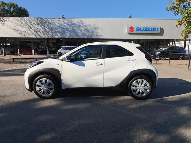 Toyota AYGO X 1.0 VVT-i MT