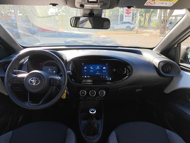 Toyota AYGO X 1.0 VVT-i MT
