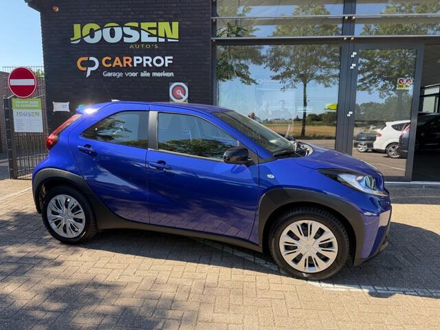 Toyota AYGO 1.0 VVT-I S-CVT PLAY