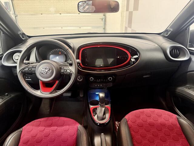 Toyota AYGO X 1.0 VVT-i S-CVT Undercover Edition / 18'' LMV / JBL / PDC