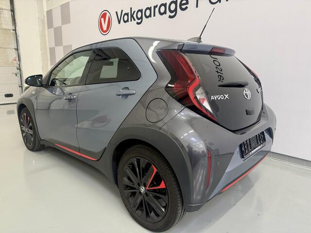 Toyota AYGO X 1.0 VVT-i S-CVT Undercover Edition / 18'' LMV / JBL / PDC