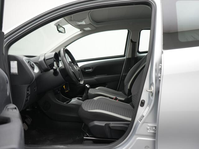 Toyota AYGO 1.0 VVT-i x-play Cabrio Top