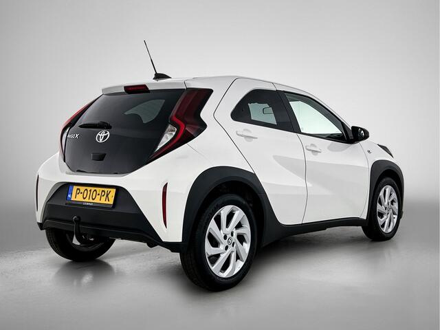 Toyota AYGO X 1.0 VVT-i S-CVT first | Dealer onderhouden | Fietsendragerbeugel | LED verlichting | Climate Control | 17" Velgen | Apple CarPlay/Android Auto | Cruise Control Adaptive |