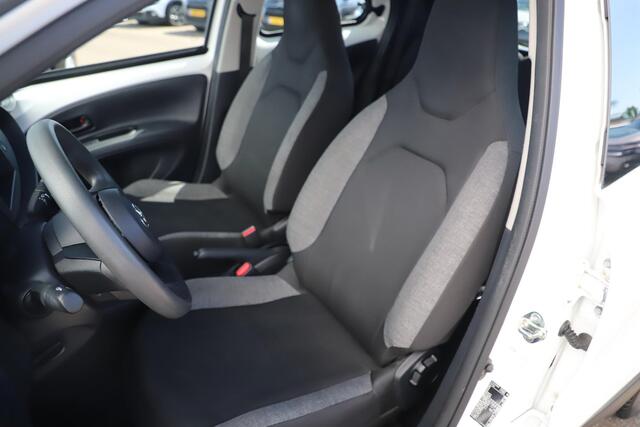 Toyota AYGO X 1.0 VVT-i MT Quiet Edition Airco Adaptive Cruise Elektrische Ramen CV