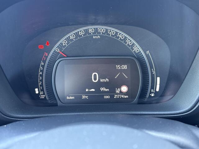 Toyota AYGO X 1.0 VVT-i MT Play **PARKEERSENSOREN ACHTER/ ADAPTIEF CRUISE CONTROL/ APPLE CARPLAY**