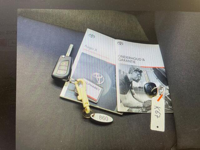 Toyota AYGO X 1.0 VVT-i MT Play CAMERA / CARPLAY / ANDROID.AUTO / AIRCO