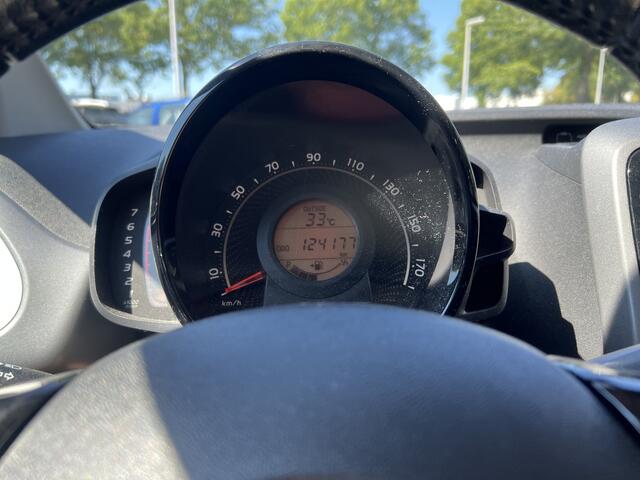 Toyota AYGO 1.0 VVT-i x-play | Nieuw binnen | Airco | Camera | NAP