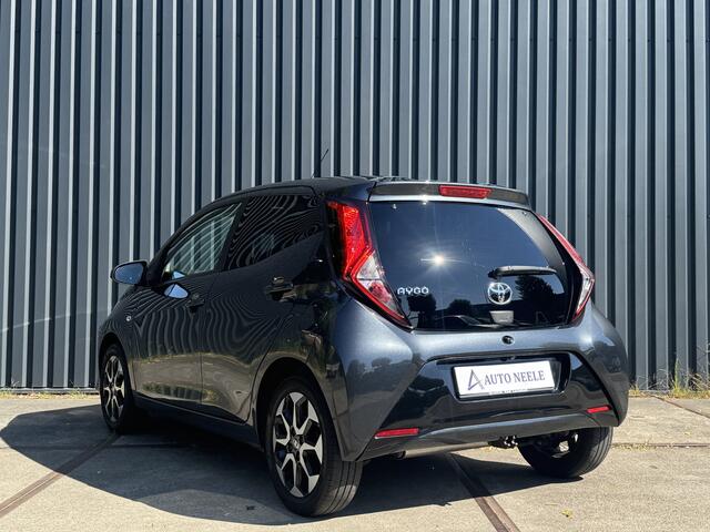 Toyota AYGO 1.0 x-clusiv Camera, Carplay, NAP, Trehaak