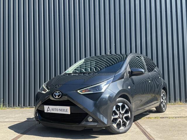 Toyota AYGO 1.0 x-clusiv Camera, Carplay, NAP, Trehaak