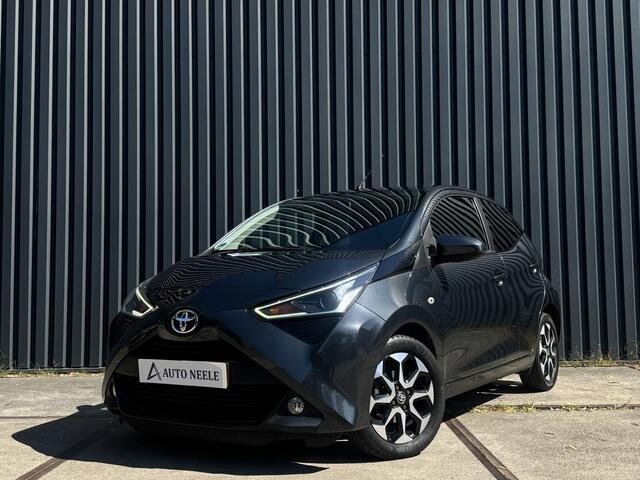 Toyota AYGO 1.0 x-clusiv Camera, Carplay, NAP, Trehaak