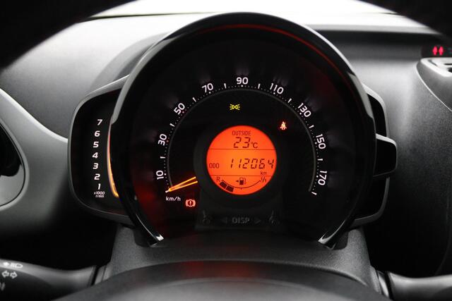 Toyota AYGO 1.0 VVT-i x-play | Parkeercamera | Groot mediascherm | Apple Carplay Android Auto |